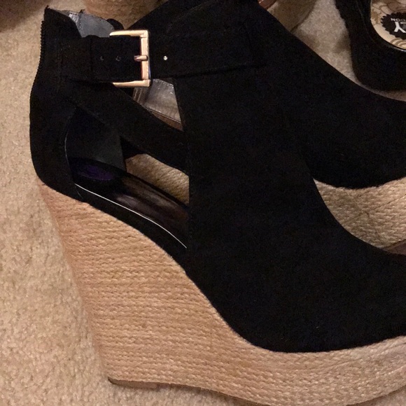 Black Open Toe Suade Wedge - Picture 6 of 6